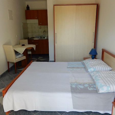 Apartments Indira II Lovište 外观 照片